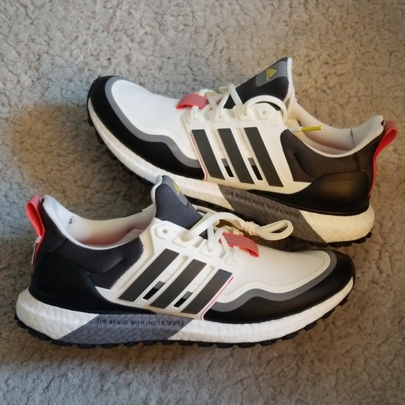 adidas gazelle silver green womens Adidas Womens Ultraboost X All Terrain Running Shoes main image 1